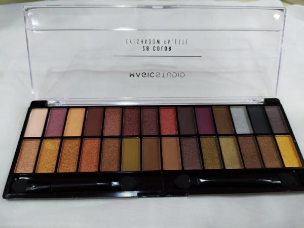 Magic Studio Eyeshadow Palette 28 Colors - Image 3