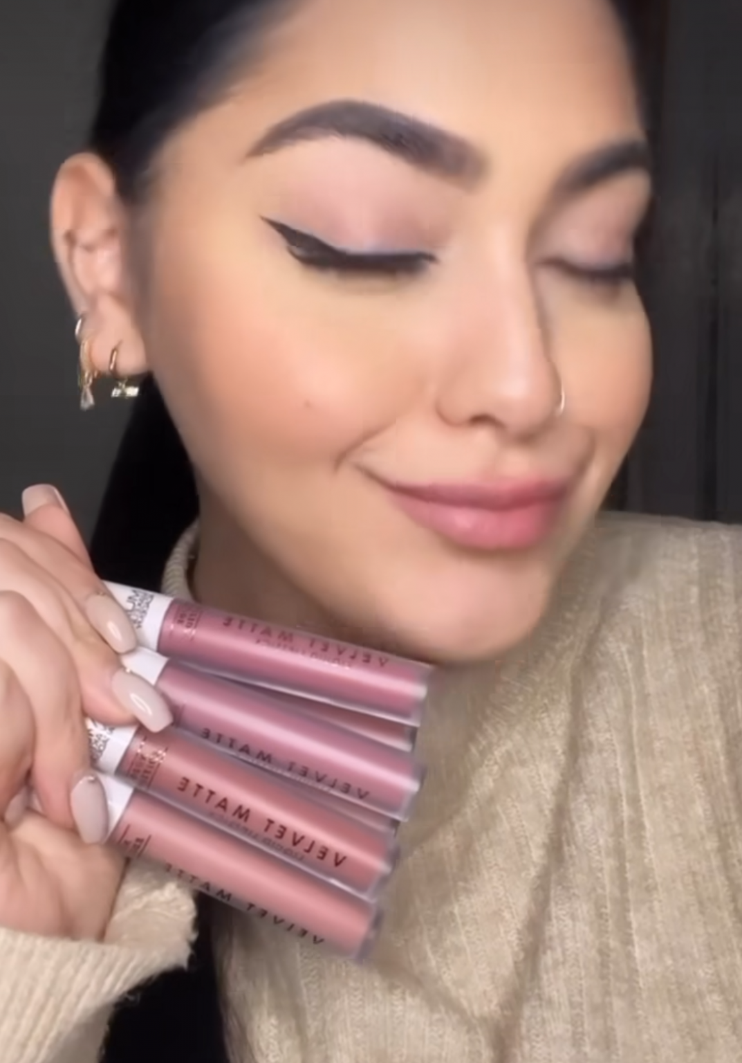 MUA VELVET MATTE LIQUID LIPSTICK- NUDE EDITION - Image 9