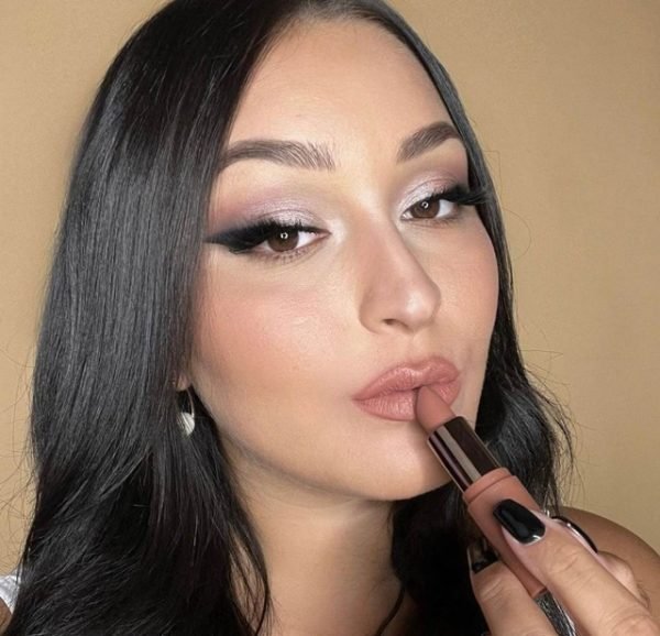 MUA CREAMY MATTE LIPSTICK - Image 3