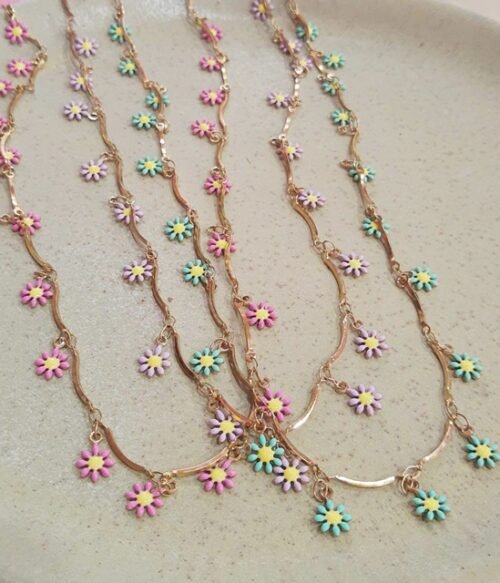 Κολιέ Με Λουλουδάκια