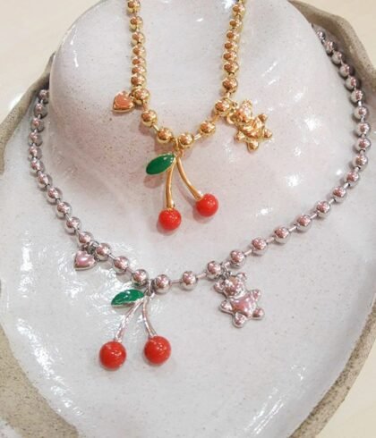 Κολιέ Με Κεράσια Και Charms