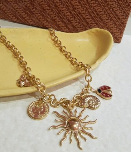Κολιέ Ηλιος Με Charms