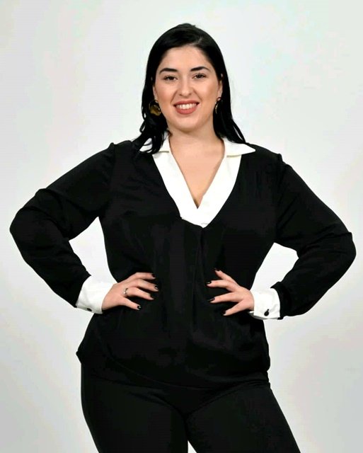 Μπλούζα Με V Και Γιακά Voice Fashion