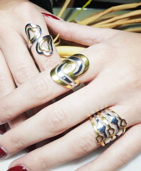 Δαχτυλίδι Με Καρδιές